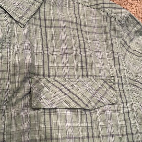 White Sierra Short Sleeve Button Front Shirt - Picture 2 of 2